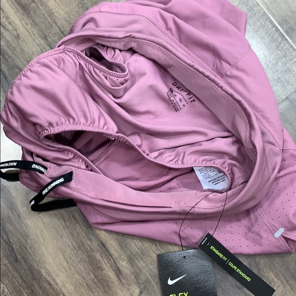 NIKE Women’s running shorts with Dri-Fit Technolog - Picture 15 of 16
